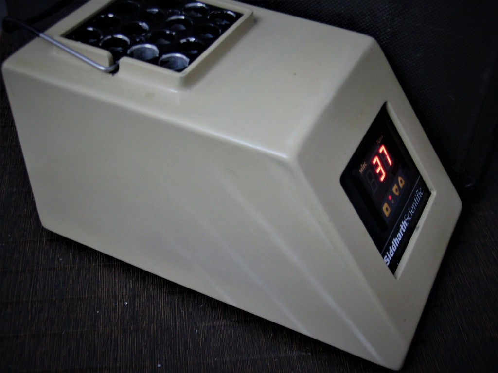 Dry Bath / Heating Block